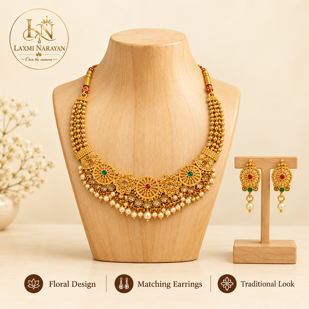 Necklace set on wooden dummy with brand logo and highlights